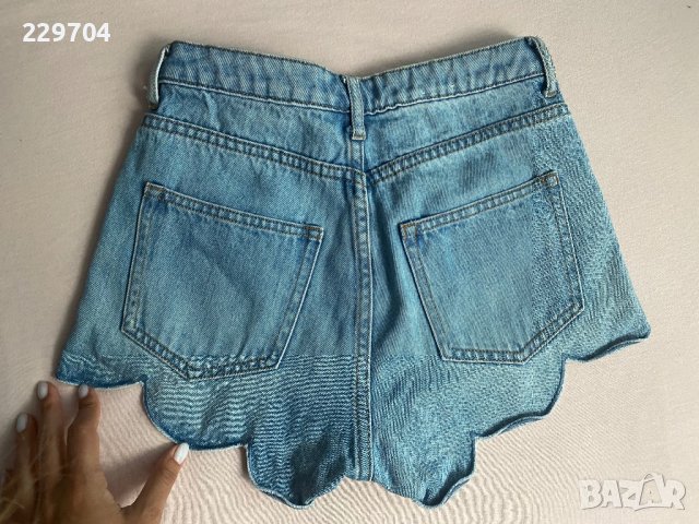 Дамски къси панталонки H&M , снимка 3 - Къси панталони и бермуди - 37711599