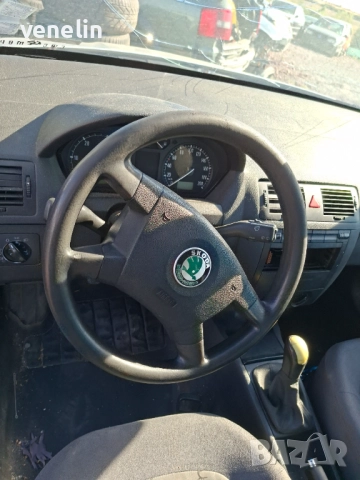 Шкода Фабия 1.9 SDI на Части, снимка 7 - Автомобили и джипове - 52899340