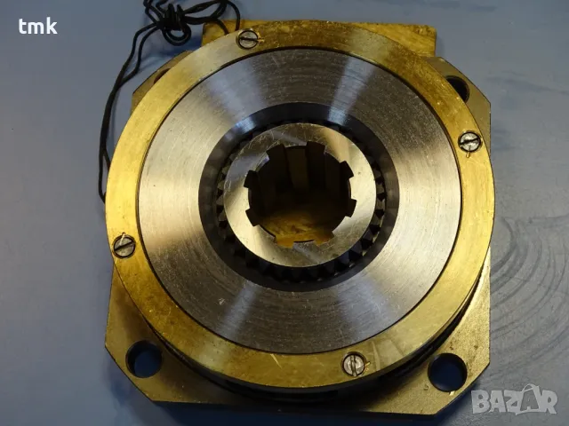 Електромагнитен съединител ETM-116 2H (ЭТМ-116 2Н) electromagnetic multi-plate clutch 24VDC, снимка 2 - Резервни части за машини - 47490436