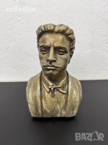 Бронзиран бюст на Васил Левски. №7781