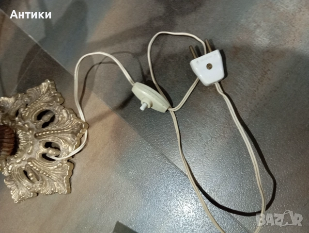 Стара порцеланова лампа , снимка 16 - Антикварни и старинни предмети - 52513737