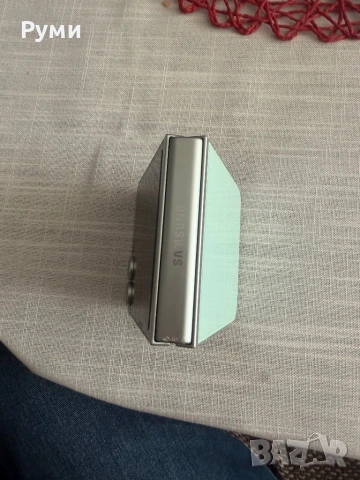 Samsung Galaxy Z Flip 6, снимка 8 - Samsung - 53077060