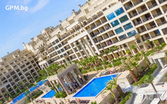 Аргиш Партез – уютно студио с басейн и морски бриз