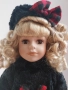 Винтидж порцеланова кукла зимна като ново от колекцията Collector's Choice, снимка 8