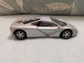 Метална количка Mclaren F1 Maisto Supercar collection 1/24, снимка 6