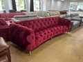 Бутиков Голям Пурпурно червен диван от плат Честърфийлд, снимка 1 - Дивани и мека мебел - 39719822