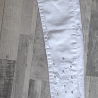 Бял панталон с перли , снимка 7 - Панталони - 37417189