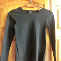 черна блузка нм, снимка 2 - Детски тениски и потници - 37481577