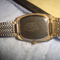 SEIKO QUARTZ JAPAN MOVT МАРКОВ ЯПОНСКИ КВАРЦОВ ФЕШЪН АРТ ЧАСОВНИК с ВИНТИДЖ ВЕРИЖКА 27798, снимка 3 - Дамски - 36773306