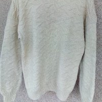 Вълнени ръчно изплетени жилетки, блузони и блузи, снимка 9 - Пуловери - 35075552