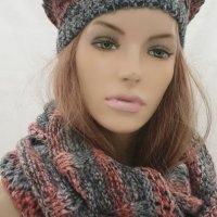 Дамски плетен комплект от шал и шапка марка Bonnet, снимка 2 - Шалове - 17607506