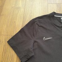 Страхотно мъжка тениска NIKE размер  L, снимка 2 - Тениски - 39399556