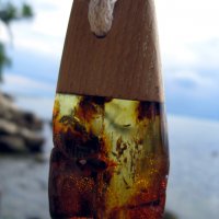 Кехлибарен медальон за вашата индивидуалност / Amber pendant emphasizing your individuality, снимка 9 - Колиета, медальони, синджири - 35255691