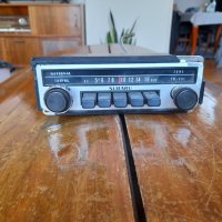 Старо автомобилно радио,радиоприемник National,Subaru, снимка 1 - Антикварни и старинни предмети - 37526610