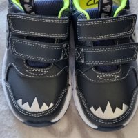 Clark's детски обувки, снимка 1 - Детски обувки - 40196496