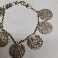 Сребърна гривна с монети, снимка 4 - Гривни - 29797916