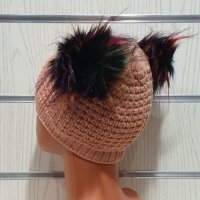 Нова зимна розова дамска шапка с 2 цветни помпона/пуха , снимка 10 - Шапки - 30961836