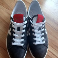 Обувки Armani Exchange, снимка 1 - Маратонки - 37687934