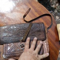 Стара чанта , снимка 1 - Антикварни и старинни предмети - 33957658