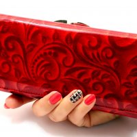  Страхотно  червено дамско портмоне естествена кожа, лак, перфектен подарък, снимка 1 - Портфейли, портмонета - 26925854