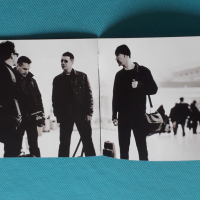 U2 – 2000 - All That You Can't Leave Behind(Pop Rock,Post Rock), снимка 8 - CD дискове - 44718416