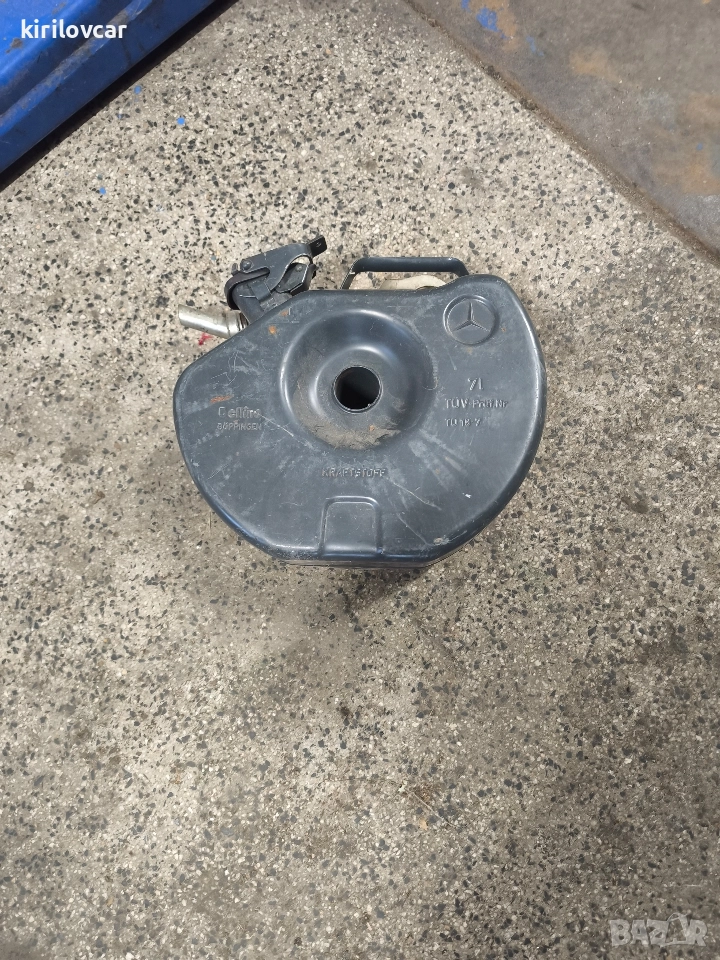 Mercedes Benz -туба за гориво, снимка 1