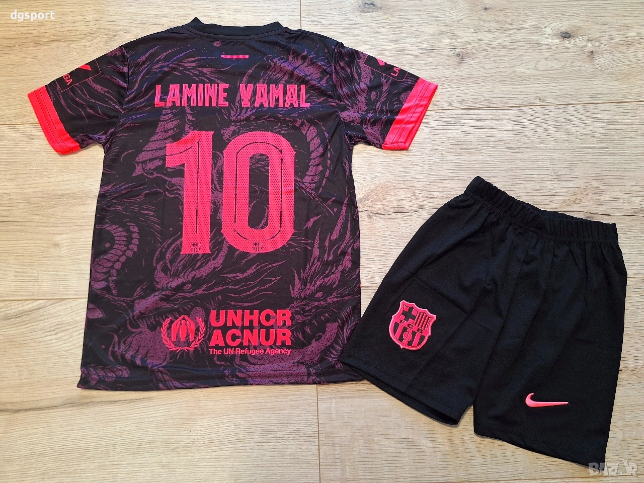 Детски флуоресцентен футболен екип на Барселона #Ламин Ямал #10!, снимка 1