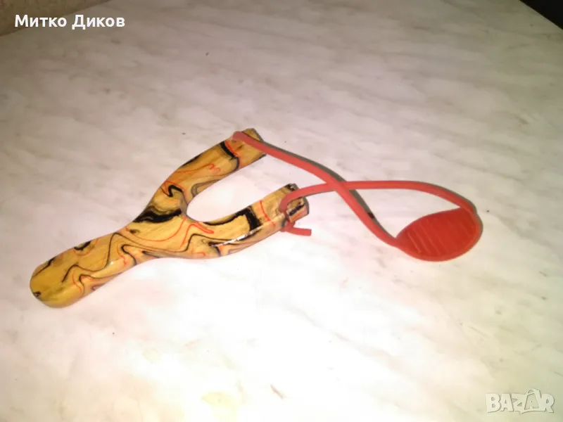 Прашка  дръжка шарена дърво нова, снимка 1