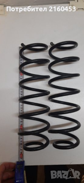 Продавам оригиналните задни пружини свалени от Меган 3, снимка 1