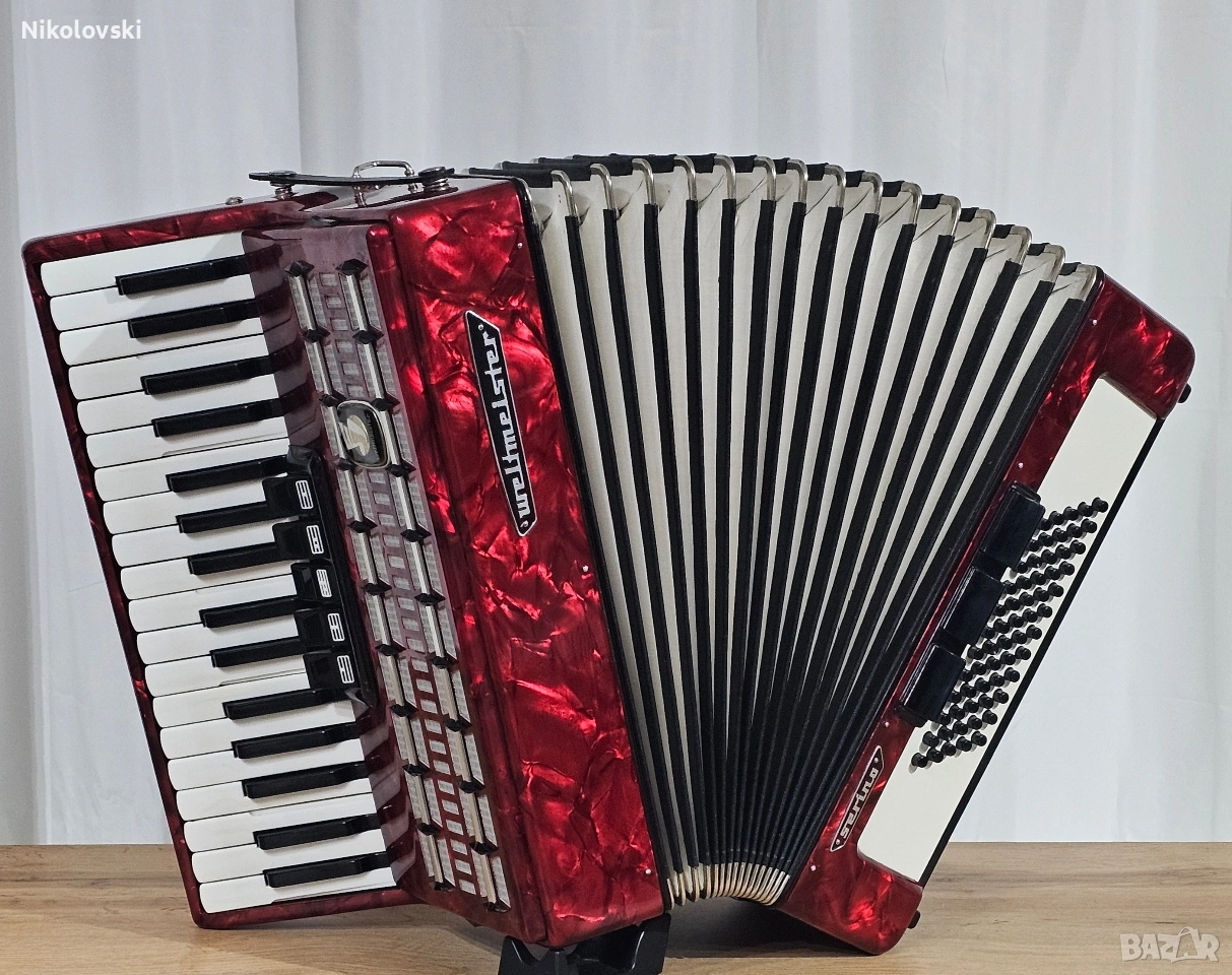 Акордеон Weltmeister Serino , снимка 1