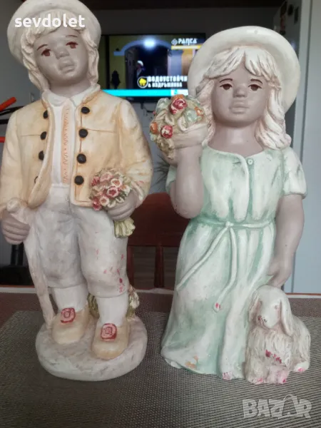 Две стилни и прекрасни фигури(статуетки).Обявената цена е за двете., снимка 1