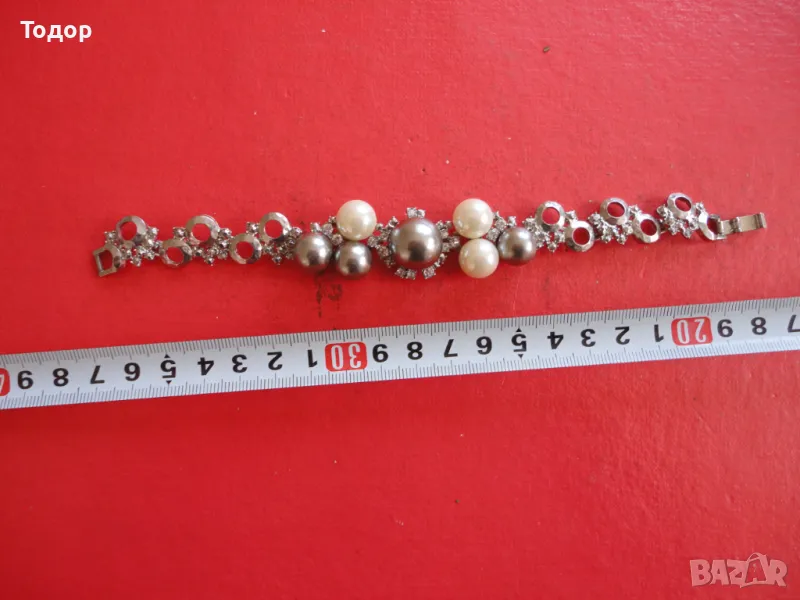 Невероятна гривна с перли и камъни , снимка 1