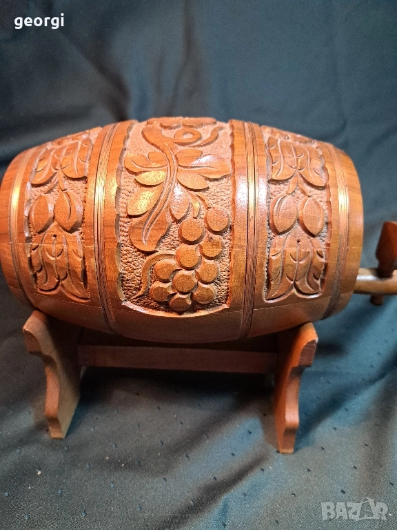 малко буре с дърворезба 30/5, снимка 1