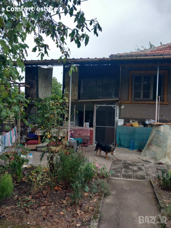 Къща в село Странско, снимка 1