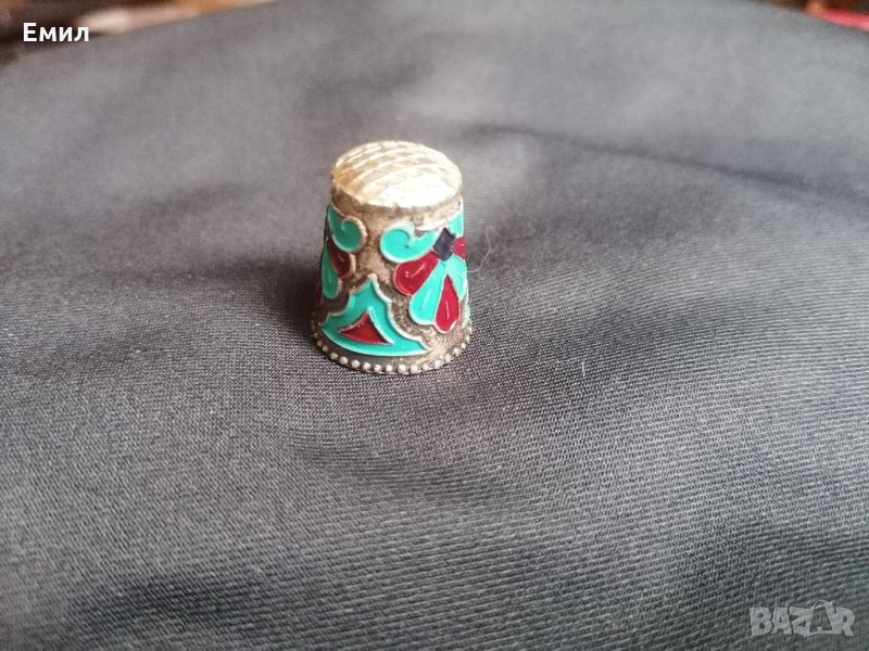 Антикварен сребърен напръстник с емайл , снимка 1