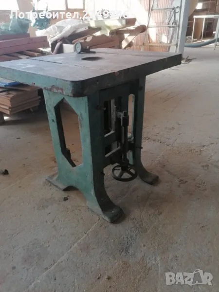 Продавам станок за фреза , снимка 1