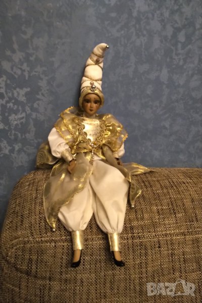 Порцеланова кукла, снимка 1