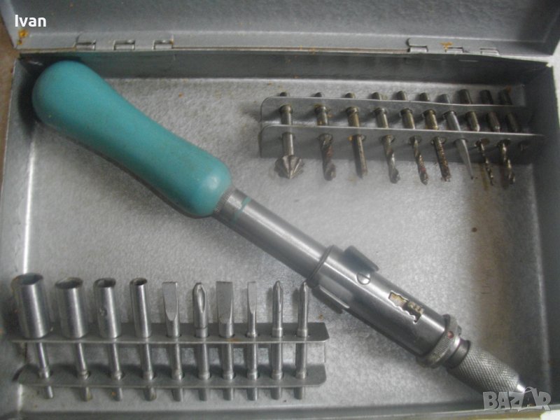 СССР 1988г Нова Ръчна Реверсивна Обратима Отвертка 20 Принадлежности-Пълен Комплект Старото качество, снимка 1