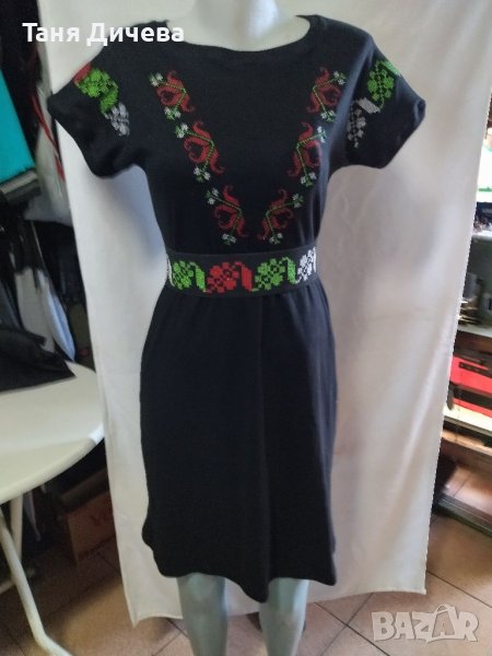 Рокля с народни мотиви , снимка 1