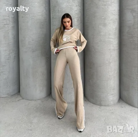 Loewe дамски комплекти Различни цветове , снимка 3 - Спортни екипи - 49150175