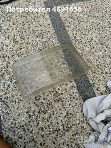 Стъкло за фар Hella за Скания SCANIA R 420 само за 20лв. 301-144434-02