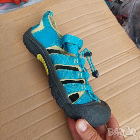 сандали   Keen Newport H2  номер 39 широки , снимка 11 - Сандали - 36743264