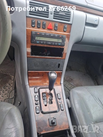 Mercedes e270, снимка 3 - Автомобили и джипове - 53242743