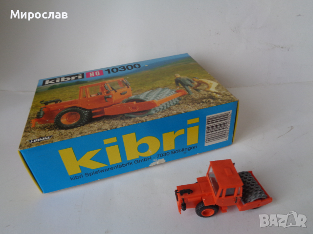 KIBRI H0 1/87 ТРАКТОР СЕЛСКОСТОПАНСКА ТЕХНИКА МОДЕЛ ИГРАЧКА , снимка 6 - Колекции - 44583739