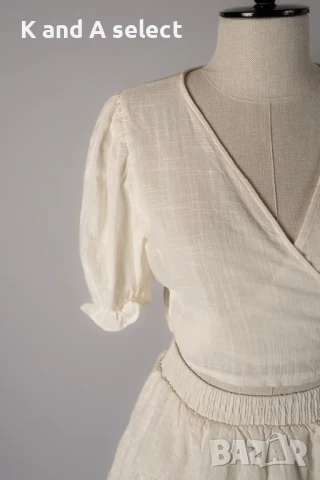 Къса блуза с буфан ръкави, снимка 2 - Корсети, бюстиета, топове - 51172000