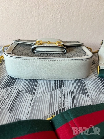 Gucci дамска чанта, снимка 7 - Чанти - 53716820