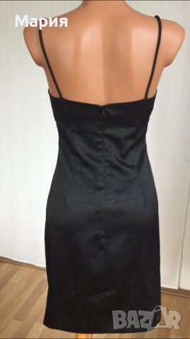 С / S Чисто нова е етикет Дамска Официална Елегантна Рокля Черна Сатенена Класически модел, снимка 12 - Рокли - 42767845