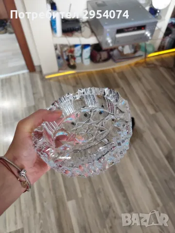 кристален пепелник голям 25лв