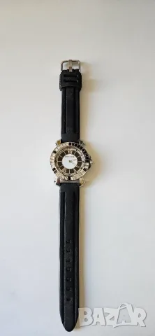 Pierre Cardin дамски часовник, снимка 2 - Дамски - 56350134