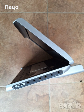 Преносим DVD плейър Philips PET720, снимка 16 - Плейъри, домашно кино, прожектори - 54045158